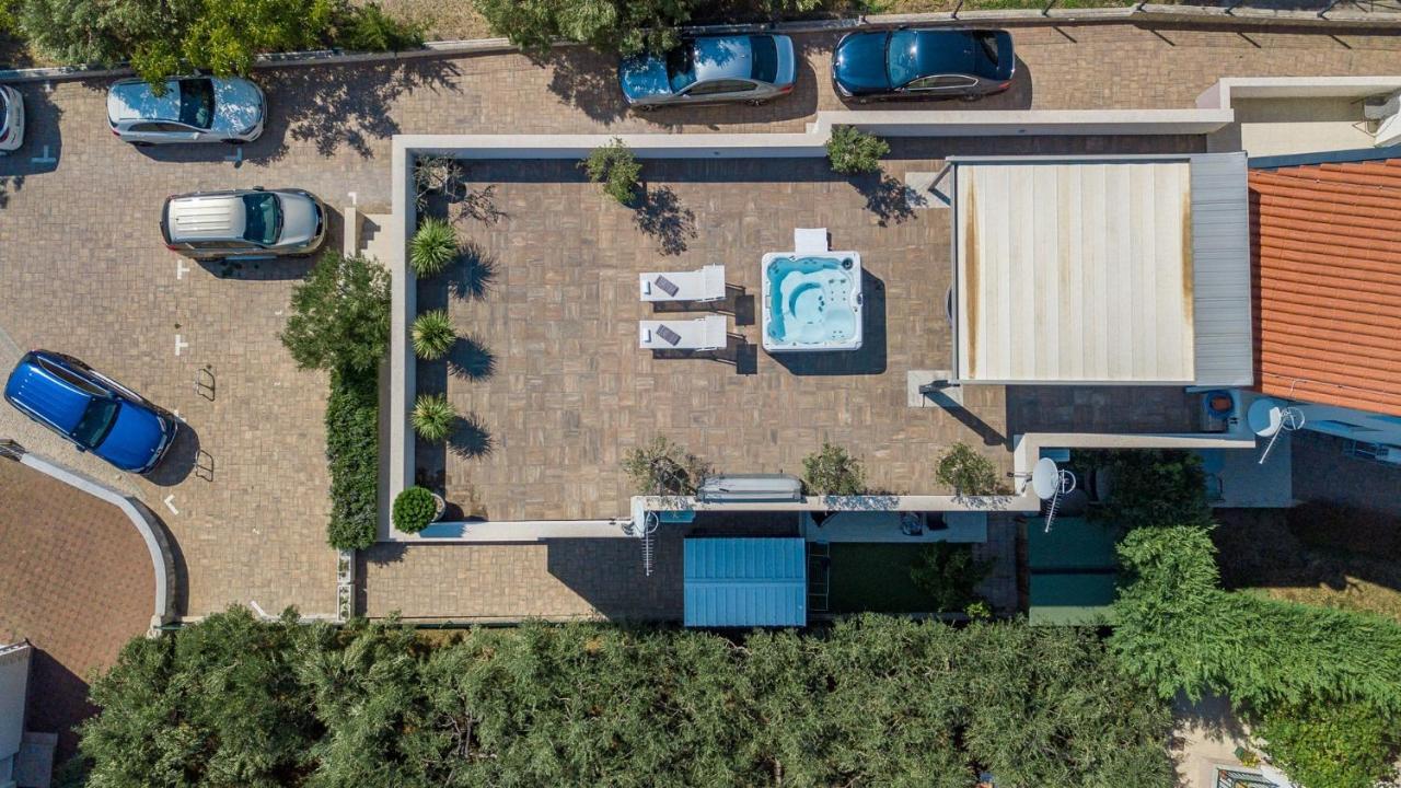 Apartments Luka Vodice Esterno foto