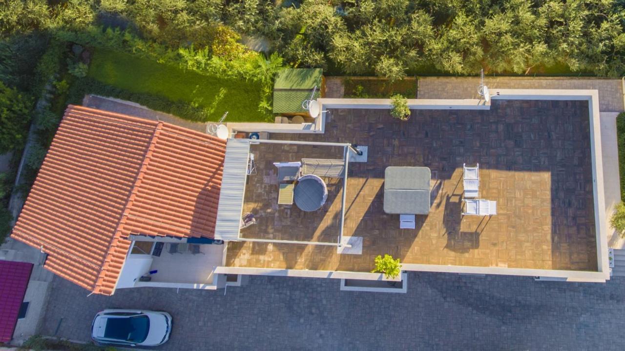 Apartments Luka Vodice Esterno foto
